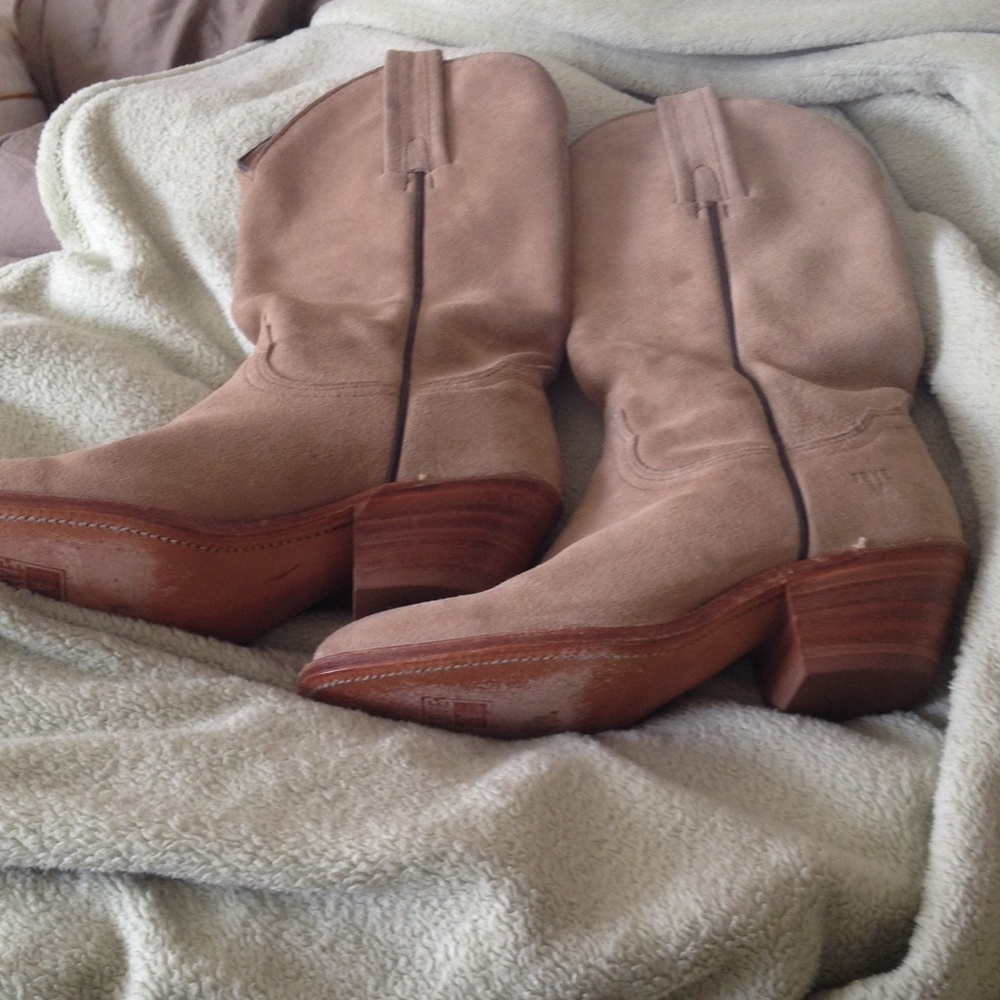 Frye Cowboy Boots. Ladies. Suede and leather trim